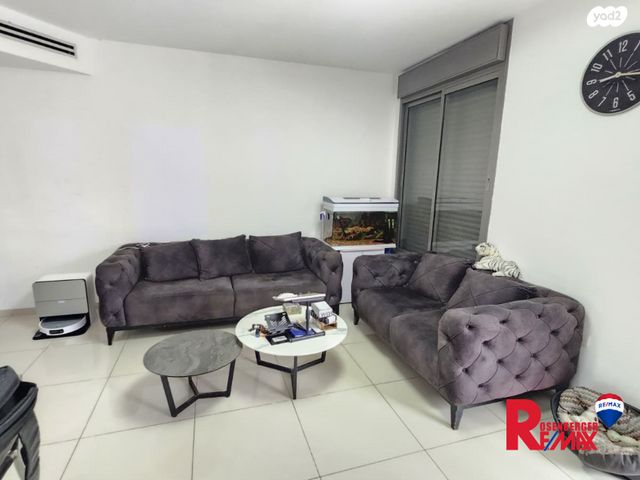 דירת גן, ליאון בלום 27, מרכז, קרית עבודה, חולון