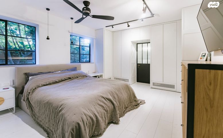 דירת גן, מרכז, הרצליה