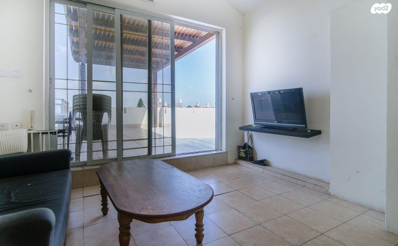 דופלקס, דרך הציונות, גבעת הסלעים, ראש העין