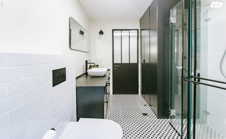 דירת גן, מרכז, הרצליה