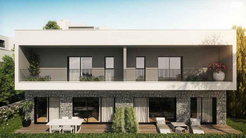 דו משפחתי, ספיר, סביונים, מעלות תרשיחא