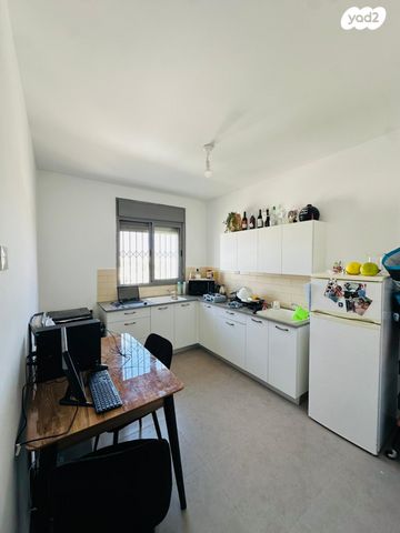 דירה, נתיבות