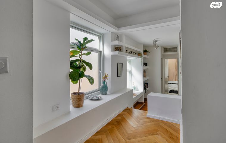 גג/ פנטהאוז, אמיל זולא 7, הצפון הישן - דרום, תל אביב יפו