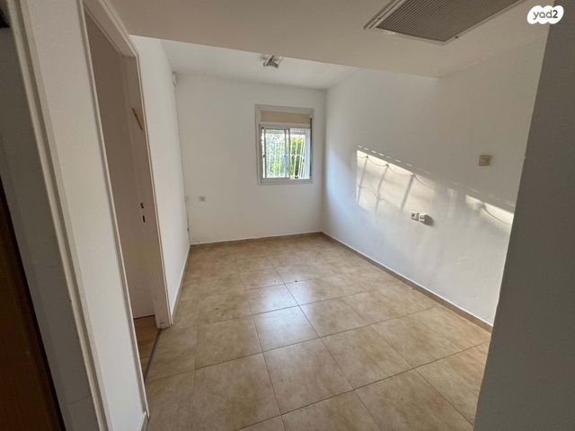 דירה, רבקה גובר, לב הפארק, רעננה