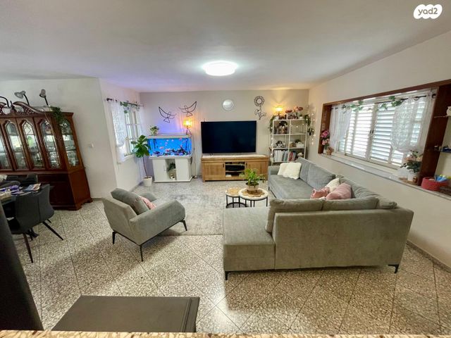 בית פרטי/ קוטג', אצ"ל 13, רמת אפרים, נתניה