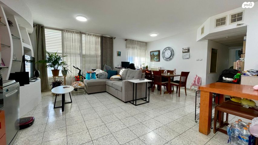 דירה, שמעון דהאן, קרית שמואל, טבריה