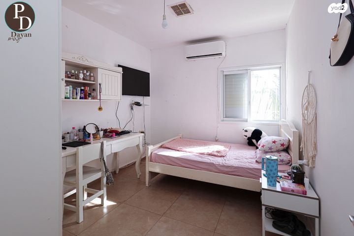 דו משפחתי, כפר יונה