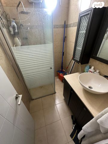 דירה, אלי כהן, שרת, לוד