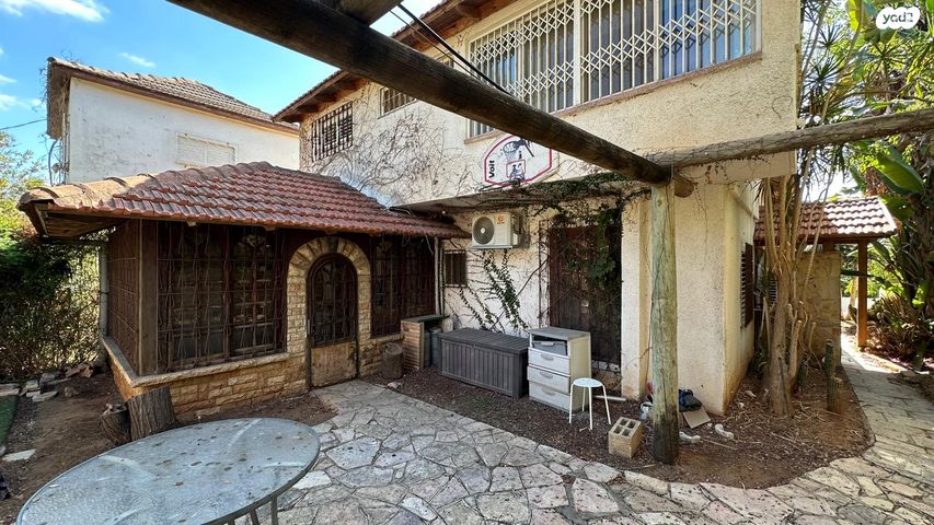 בית פרטי/ קוטג', נווה מגן, רמת השרון