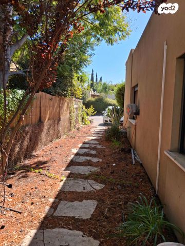 בית פרטי/ קוטג', כפר בלום