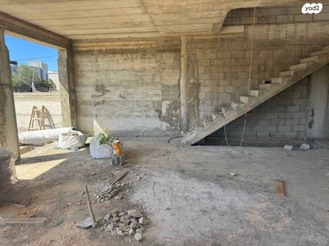 בית פרטי/ קוטג', תל חי, נאות הפרחים, גן יבנה