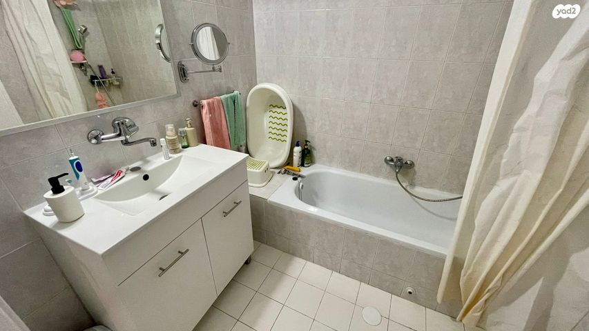 דירה, שמעון דהאן, קרית שמואל, טבריה