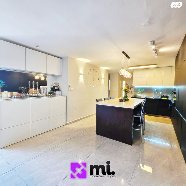 דירה, מבוא פלי"ם 64, הגבעה הצרפתית, גבעת שפירא, ירושלים