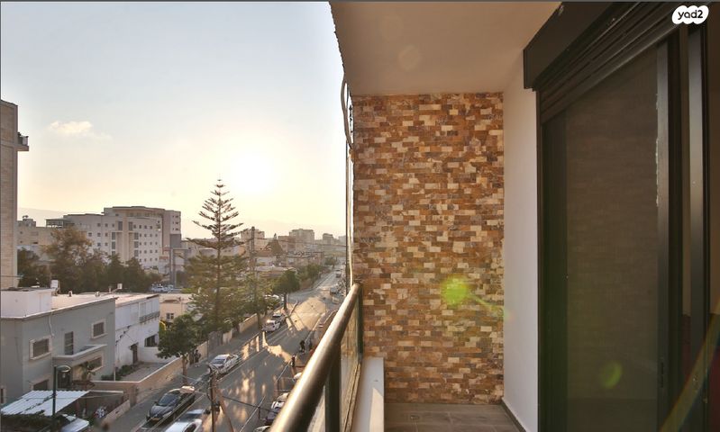 דירה, מורדי הגטאות, מרכז העיר, קרית אתא