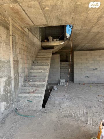 בית פרטי/ קוטג', תל חי, נאות הפרחים, גן יבנה