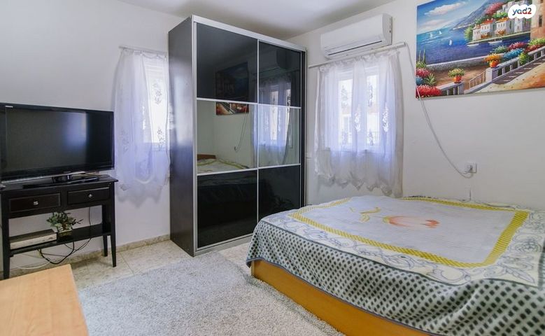 גג/ פנטהאוז, המגינים, עין גנים, פתח תקווה