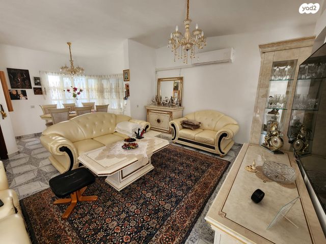 בית פרטי/ קוטג', חדרה