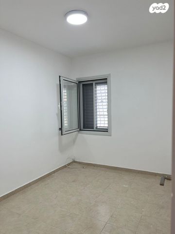 דירה, רבקה ומרדכי גובר, וייצמן, קרית מלאכי