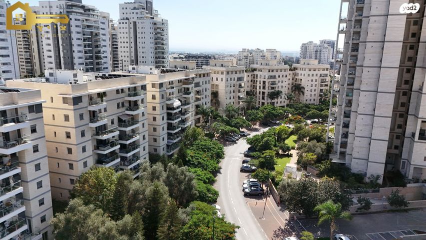 דירה, פסגת אונו, קרית אונו