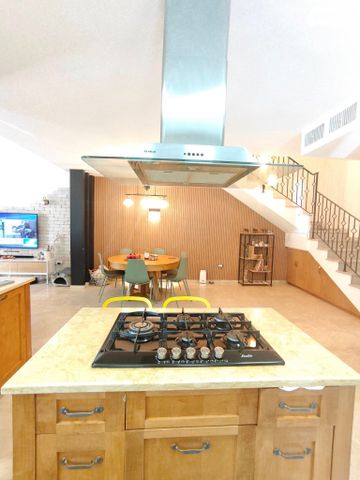 דו משפחתי, בית אריה / עופרים