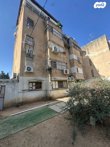 דירה, אלי כהן, שרת, לוד