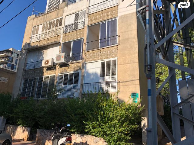 דירה, עוזיאל 101, נגבה, רמת גן