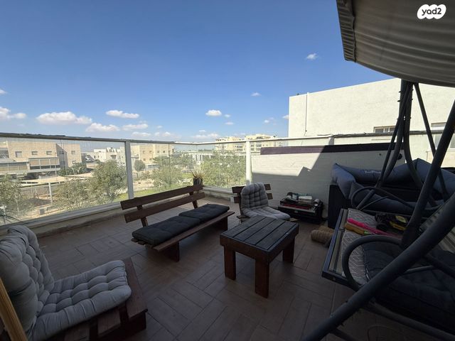 טריפלקס, שדרות השיטה, קרית מנחם, אופקים