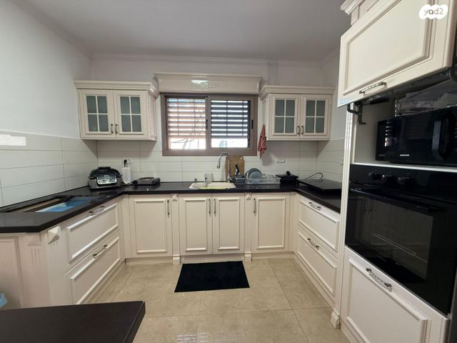 גג/ פנטהאוז, קרית חיים מזרחית, חיפה