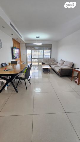 דירה, עפרה חזה, קרית האמנים, מצליח, רמלה