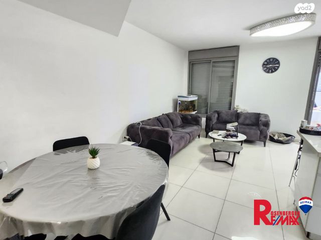 דירת גן, ליאון בלום 27, מרכז, קרית עבודה, חולון