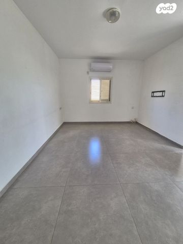 דירה, אליהו קראוזה 16, חולון