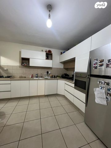 דירה, שבט לוי 4, רובע י"ב, אשדוד