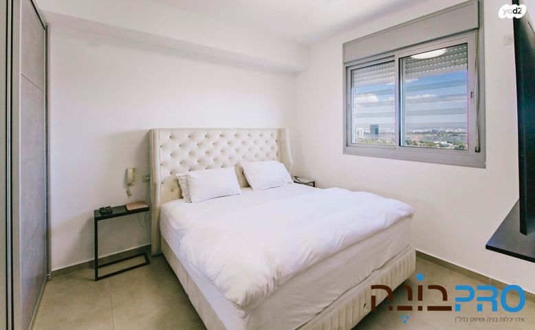 דירה, חיים חפר, הרקפות, ראשון לציון