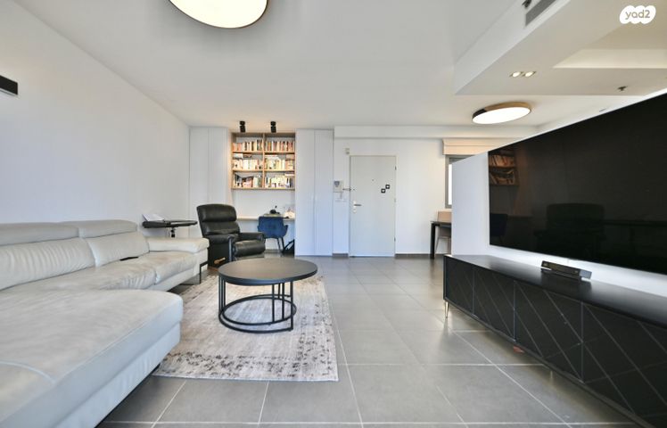 דירה, יצחק רבין, פסגת אונו, קרית אונו