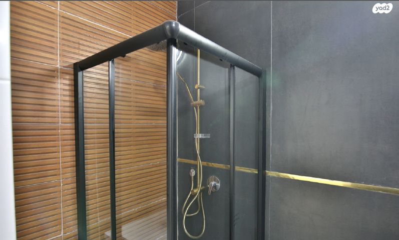 דירה, מורדי הגטאות, מרכז העיר, קרית אתא