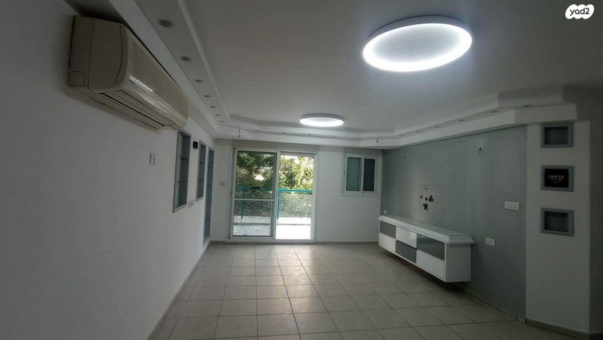 דירה, משה דיין, נווה סביון, אור יהודה