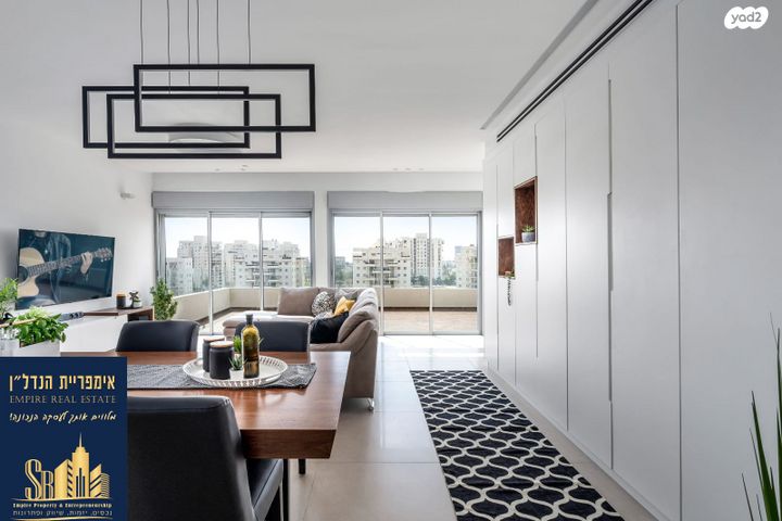 גג/ פנטהאוז, פרדס רייספלד, קרית אונו החדשה, קרית אונו