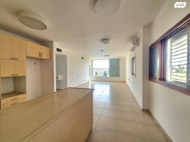 דירה, הוד השרון