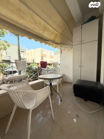 דירת גן, לילינבלום, רסקו א', חולון