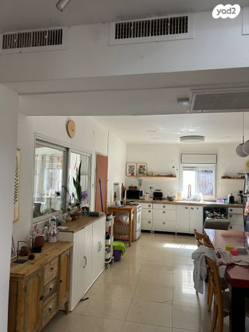 בית פרטי/ קוטג', הפורצים, ותיקים, כפר סבא