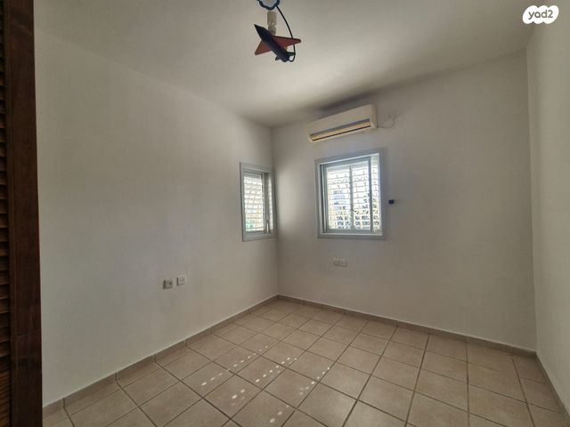 דירה, הוד השרון