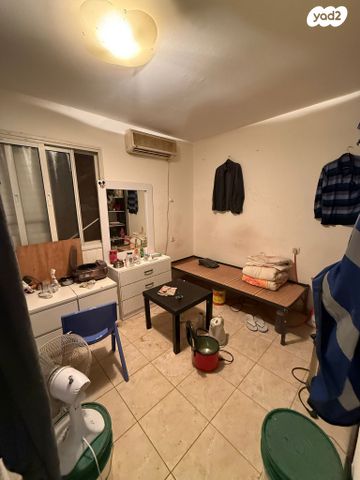 דו משפחתי, אופקים