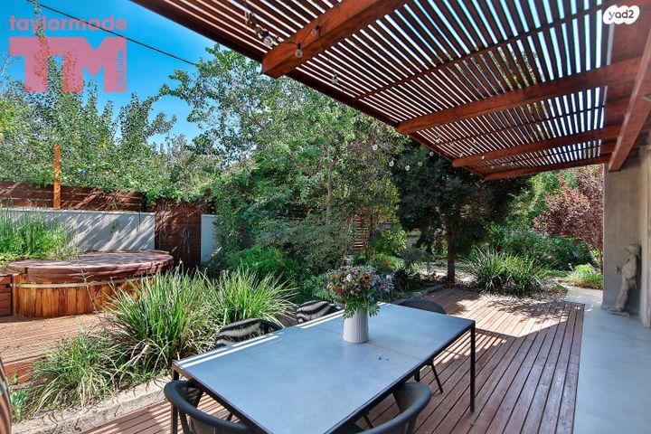 בית פרטי/ קוטג', מרכז פרדס חנה, פרדס חנה כרכור