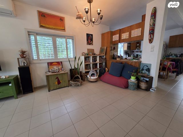 דו משפחתי, יל"ג, סלע, רחובות