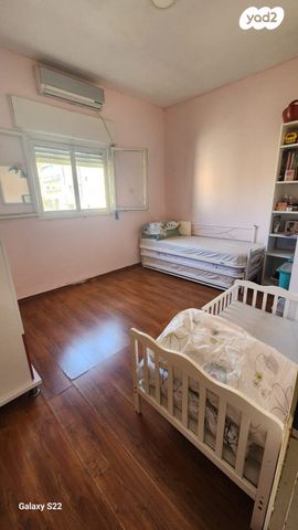 דירה, י.ל. פרץ, אברמסקי, קרית אתא