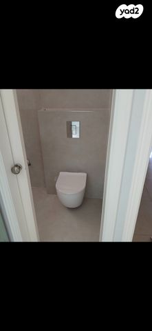 דירה, א.ד. גורדון, רחובות