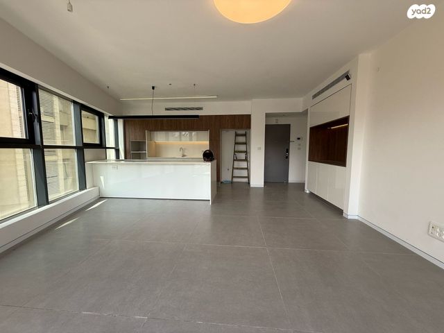 דירה, ארלוזורוב, מרכז, קרית עבודה, חולון