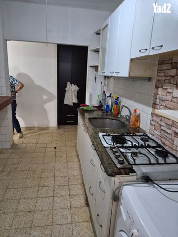 דניאל 90