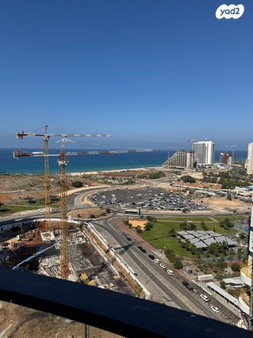 דרך מנחם בגין 1