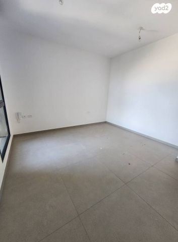 דירה, הצנחנים, נווה שרת, תל אביב יפו